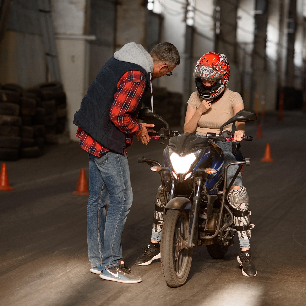 有嘴蓝骆驼：潍坊期货网上开户平台